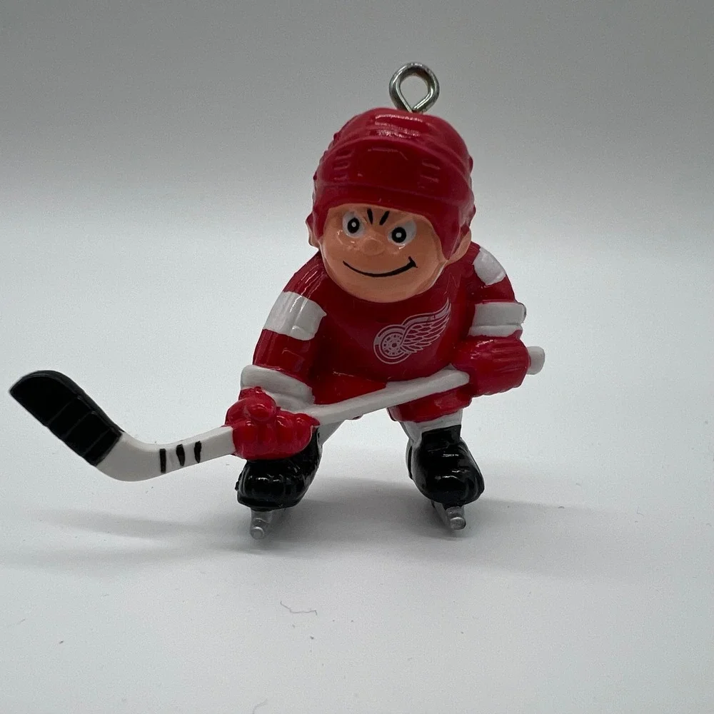 Vintage 1986 Lil Sports Brat Detroit Red Wings Hockey Player Ornament NHL Red